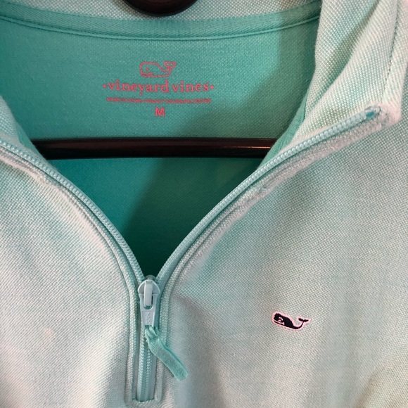 Vineyard vines pullover - Picture 3 of 3